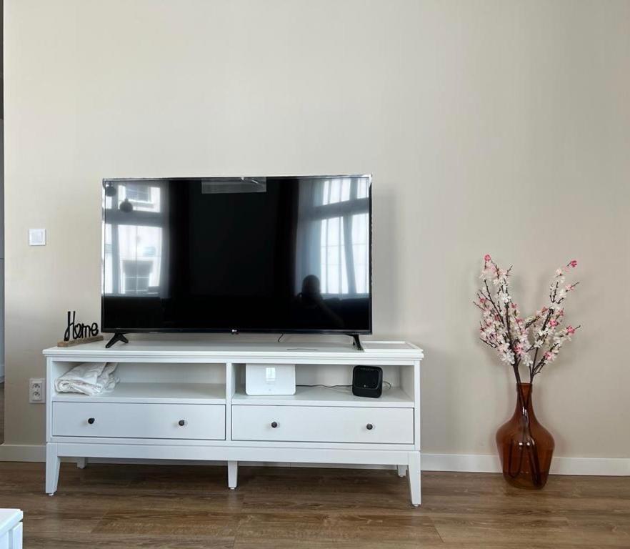 New Apartment 6 - Self Check In, Free Parking براتسيلافا المظهر الخارجي الصورة
